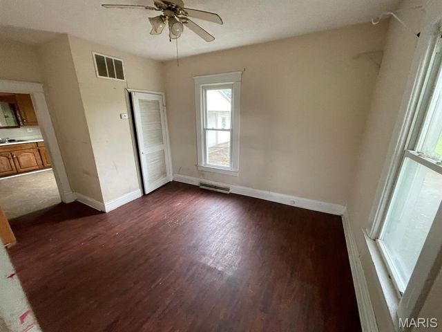 605 S Edwardsville Road, Worden, IL 62097
