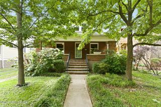 2318 Woodbourne Ave, Louisville, KY 40205