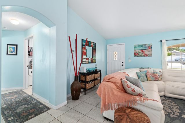 34 Beaverdam, Palm Coast, FL 32137