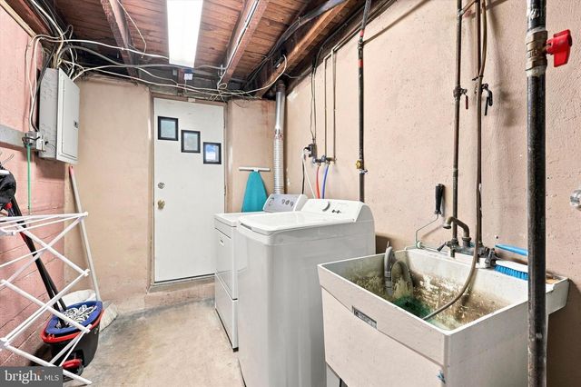 74 S HARWOOD AVE, Upper Darby, PA 19082
