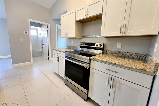 3012 40th ST SW, Lehigh Acres, FL 33976