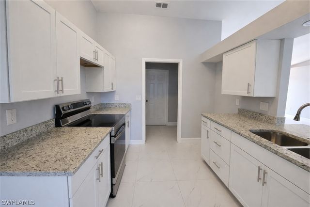 3012 40th ST SW, Lehigh Acres, FL 33976