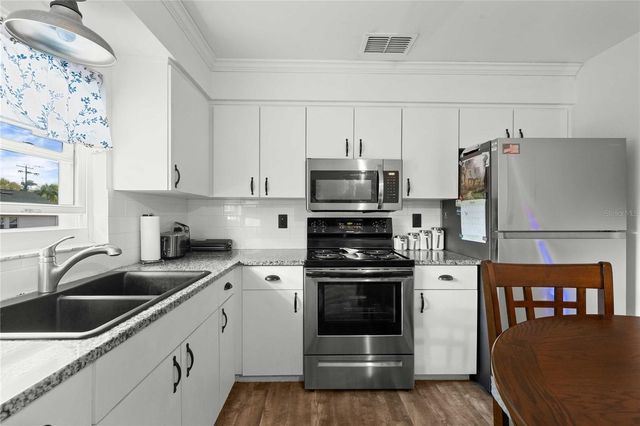 14244 20TH STREET, Dade City, FL 33523