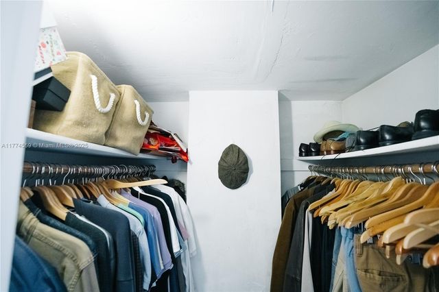 19390 Collins Ave 1614, Sunny Isles Beach, FL 33160