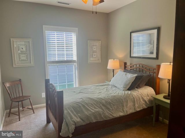 134 LANTANA DR, Kennett Square, PA 19348