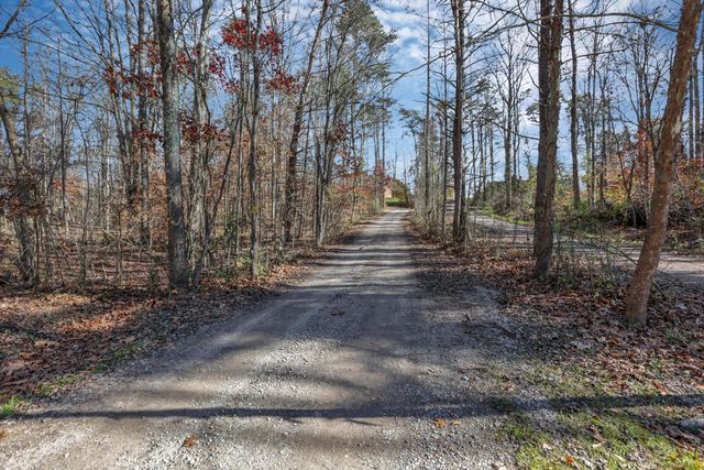 18682 Griffith Road, Logan, OH 43138