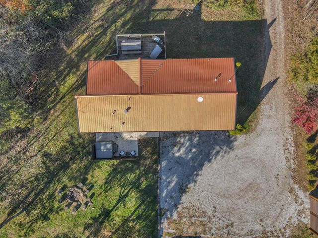 18682 Griffith Road, Logan, OH 43138