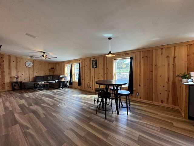 18682 Griffith Road, Logan, OH 43138