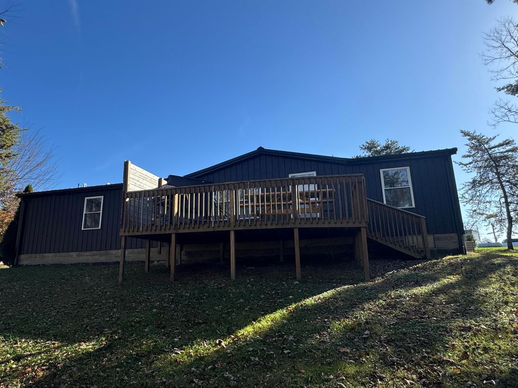 18682 Griffith Road, Logan, OH 43138