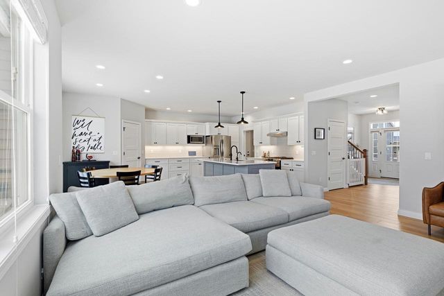 9603 Summer Willow Lane, Verona, WI 53593