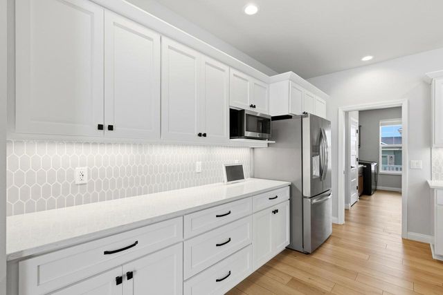 9603 Summer Willow Lane, Verona, WI 53593