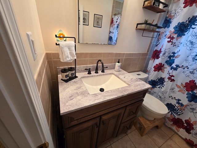 19 Bowdoin Dr, Milford, MA 01757