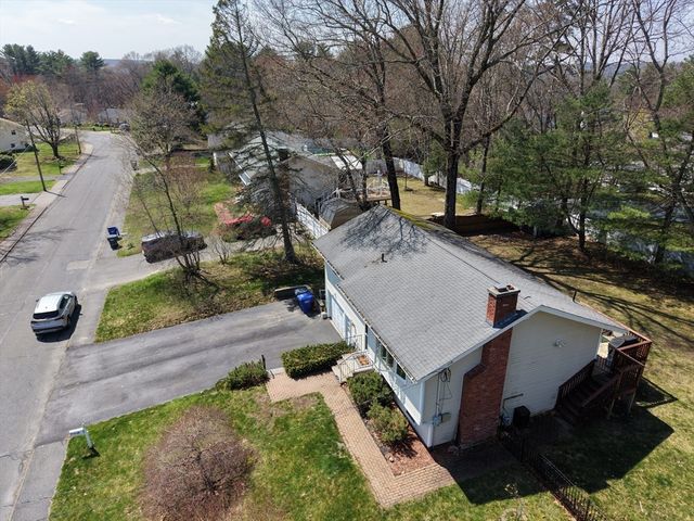 19 Bowdoin Dr, Milford, MA 01757