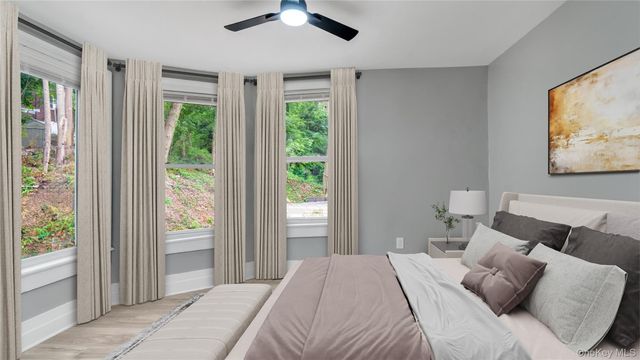 22 Town Path 2, Glen Cove, NY 11542