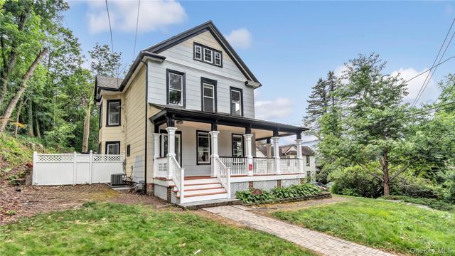 22 Town Path 2, Glen Cove, NY 11542