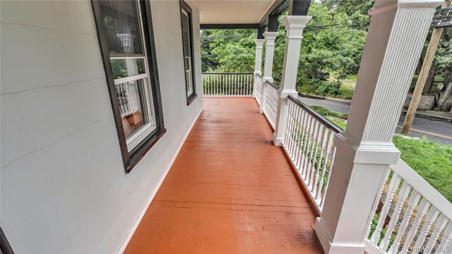 22 Town Path 2, Glen Cove, NY 11542