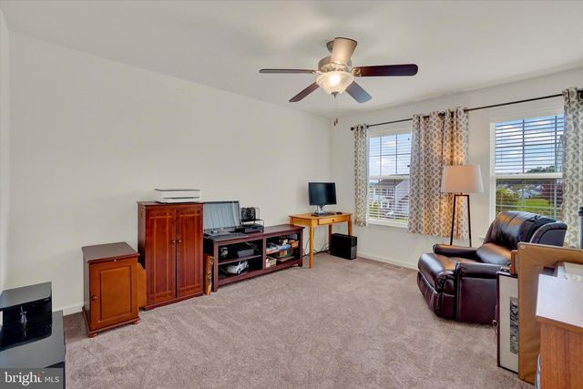 613 RISHEL DR, York, PA 17406
