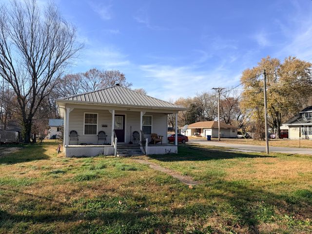 119 N Main Street, Greenfield, MO 65661