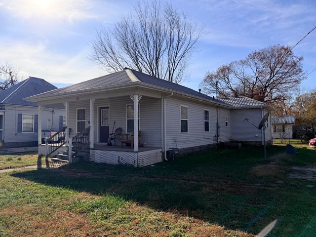 119 N Main Street, Greenfield, MO 65661