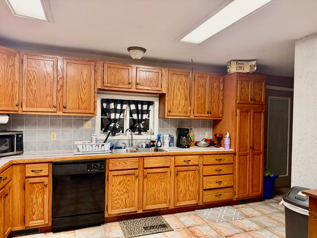 119 N Main Street, Greenfield, MO 65661