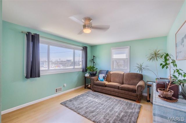 1518 Graham Street, St Louis, MO 63139