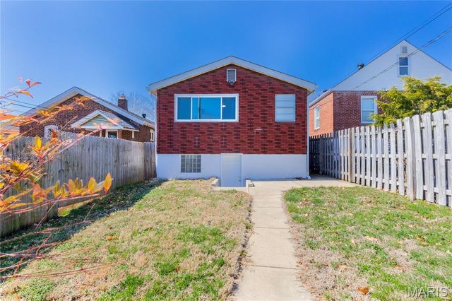 1518 Graham Street, St Louis, MO 63139