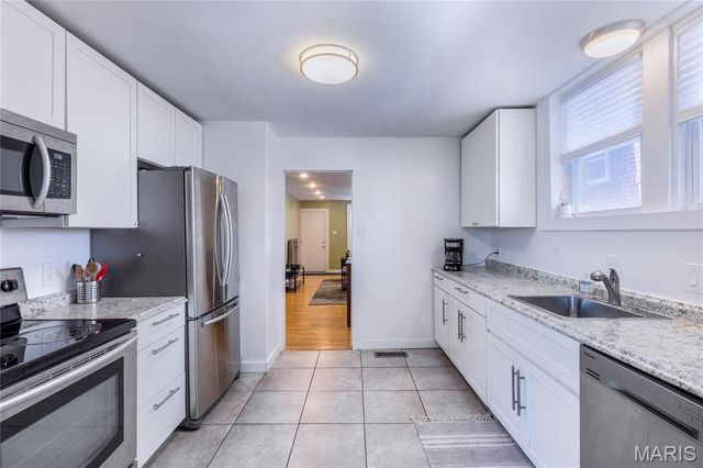 1518 Graham Street, St Louis, MO 63139