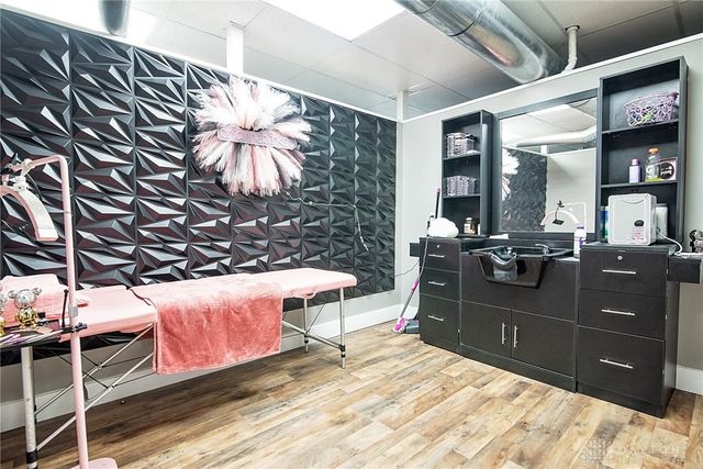 1701 Lexington Avenue, Springfield, OH 45505