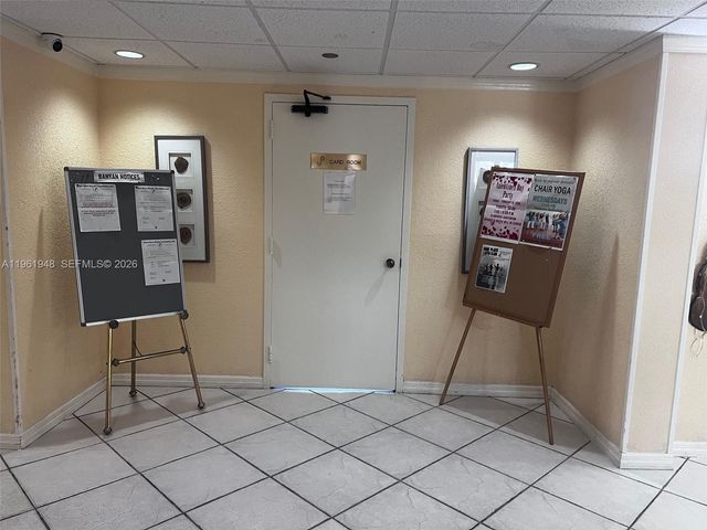 1300 Saint Charles Place L22, Pembroke Pines, FL 33026