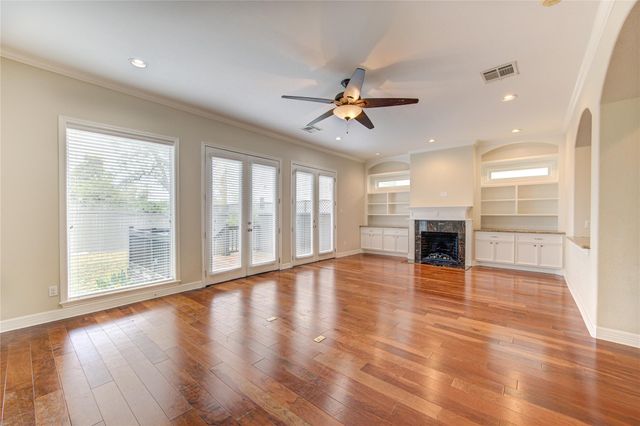1117 W 18th Street, Houston, TX 77008