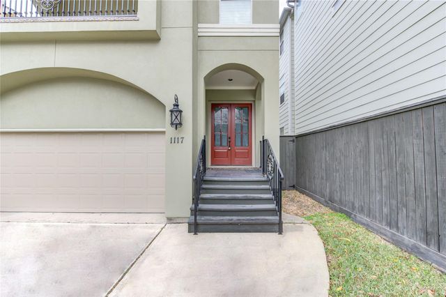 1117 W 18th Street, Houston, TX 77008
