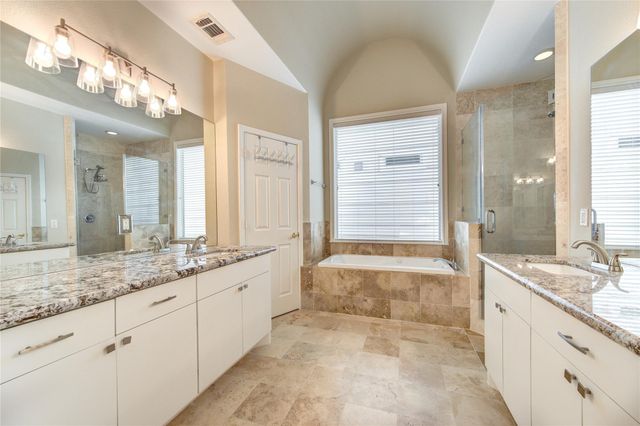 1117 W 18th Street, Houston, TX 77008