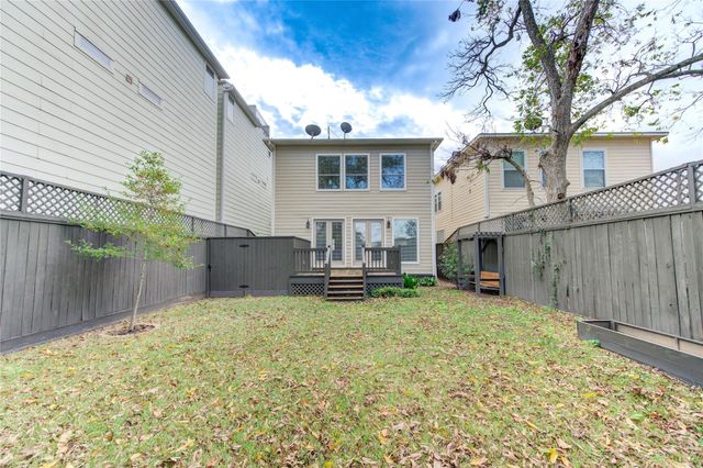 1117 W 18th Street, Houston, TX 77008