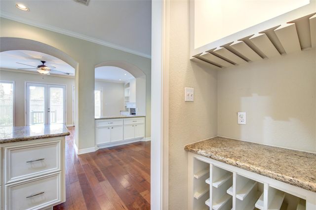 1117 W 18th Street, Houston, TX 77008