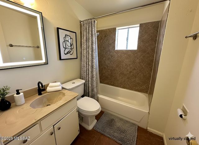 2812 N Fontana Avenue, Tucson, AZ 85705