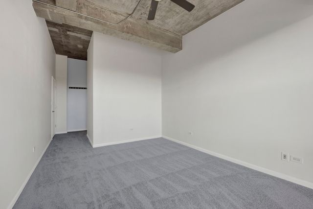1000 W 15th Street 326, Chicago, IL 60608