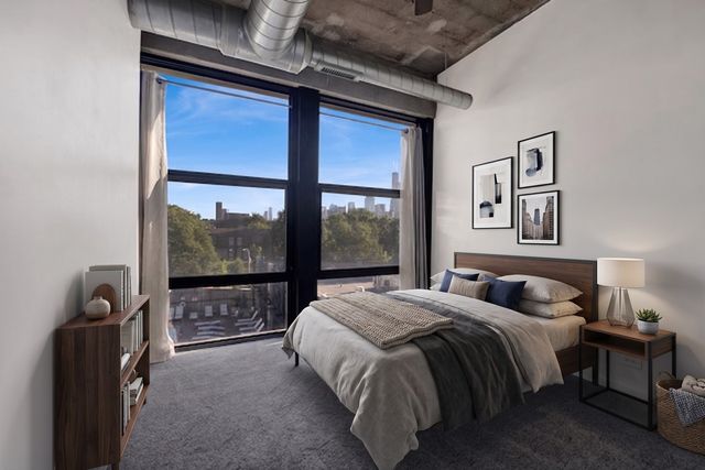 1000 W 15th Street 326, Chicago, IL 60608