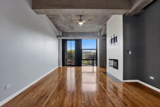 1000 W 15th Street 326, Chicago, IL 60608