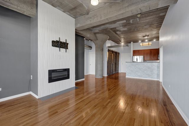 1000 W 15th Street 326, Chicago, IL 60608