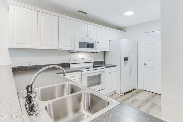 1620 Goley Hewett Road SE Unit 407, Bolivia, NC 28422