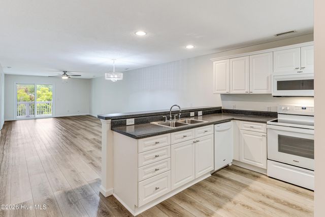 1620 Goley Hewett Road SE Unit 407, Bolivia, NC 28422