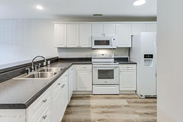 1620 Goley Hewett Road SE Unit 407, Bolivia, NC 28422