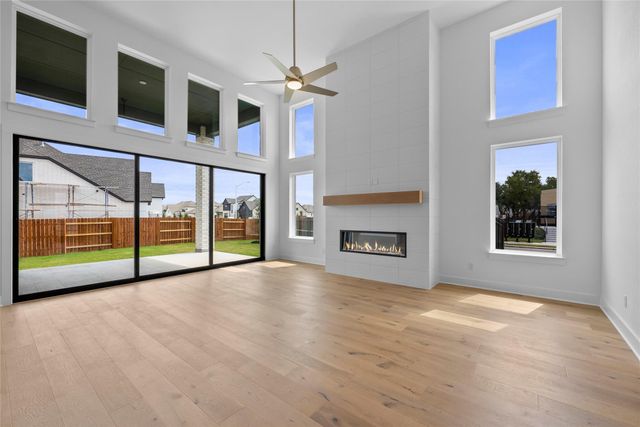 14500 Village Market DR, Cedar Park, TX 78641