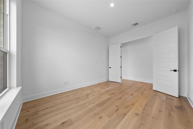 14500 Village Market DR, Cedar Park, TX 78641