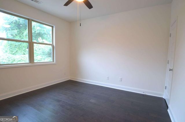 1376 Park Trace SE, Atlanta, GA 30315