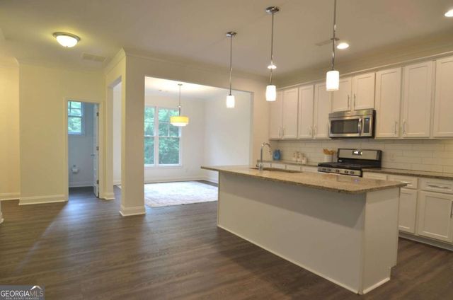 1376 Park Trace SE, Atlanta, GA 30315