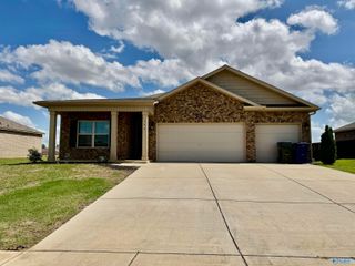 144 Arctic Fox Trail, Meridianville, AL 35759