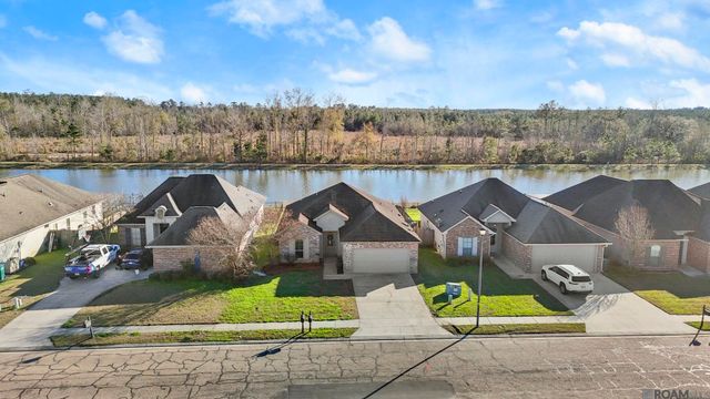 25350 White Lake Ave, Livingston, LA 70754
