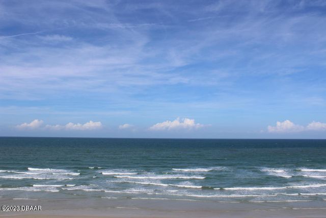 1 Oceans West Blvd Apt 1A5, Daytona Beach Shores, FL 32118