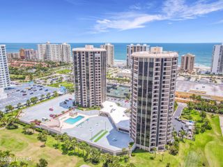 1 Oceans West Blvd Apt 1A5, Daytona Beach Shores, FL 32118